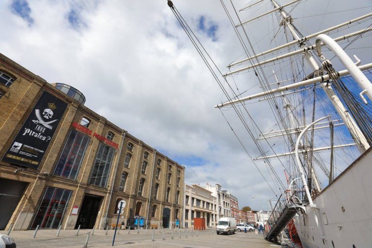 Musee A La D Couverte Du Mus E Portuaire De Dunkerque A Drache